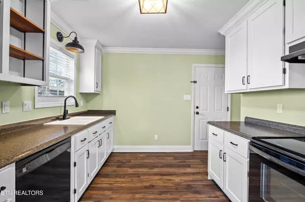 Maryville, TN 37801,225 Gadwall Lane