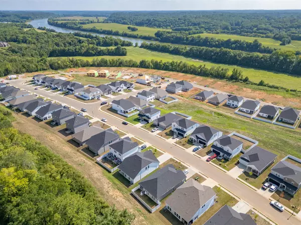 Clarksville, TN 37043,1263 Bluffton Cir