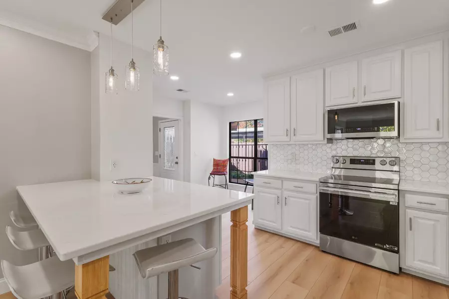 1222 Brentwood Pt, Brentwood, TN 37027