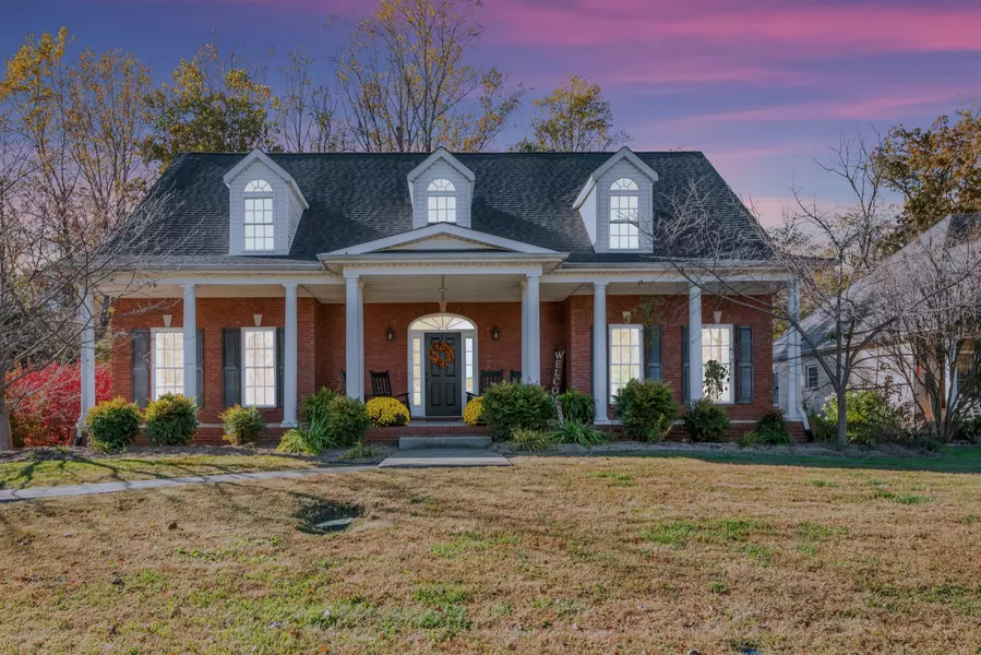 1026 S Ridge Trl, Clarksville, TN 37043