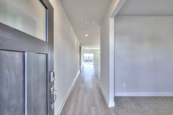 Clarksville, TN 37043,121 Fernbank Ln