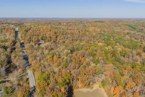 Charlotte, TN 37036,4312 Highway 48 N