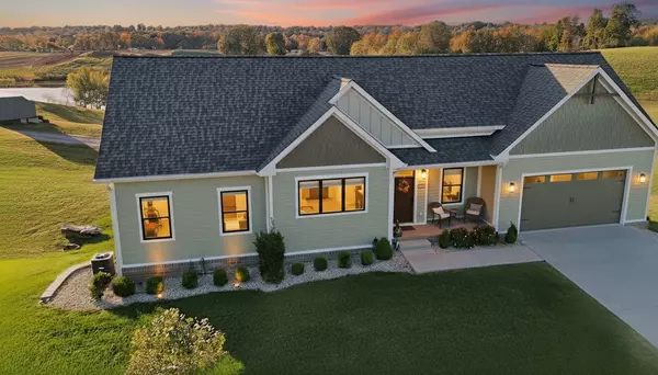 Kuttawa, KY 42055,426 Moon Bay Dr