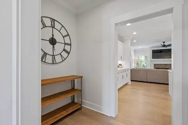 Ooltewah, TN 37363,9638 Dutton Lane