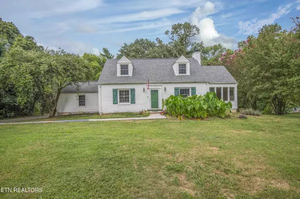 5709 Westover Drive, Knoxville, TN 37919