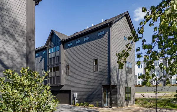 Nashville, TN 37216,985 Dozier Pl #11