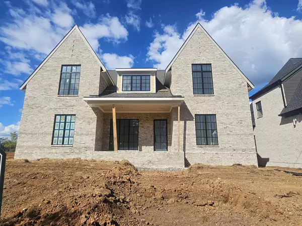 Franklin, TN 37069,2962 Del Rio Pike