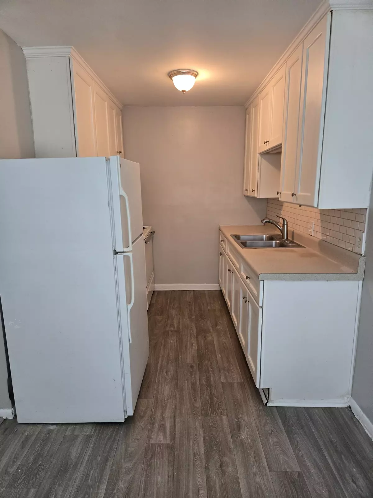 Nashville, TN 37211,550 Harding Pl #E113