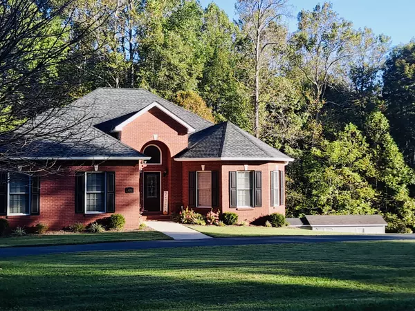 Smithville, TN 37166,498 Dearman St