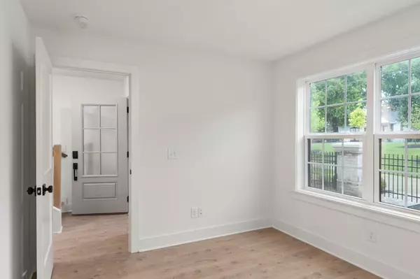 Nashville, TN 37207,504 Edwin St #42