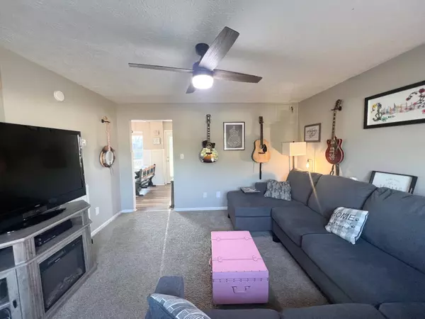 Hopkinsville, KY 42240,714 Pat Ave