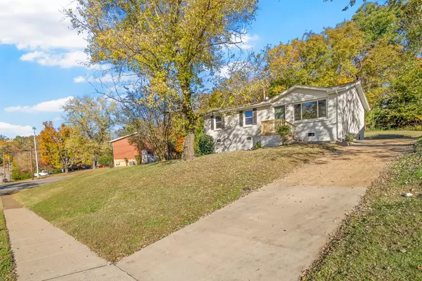 Clarksville, TN 37040,205 High St