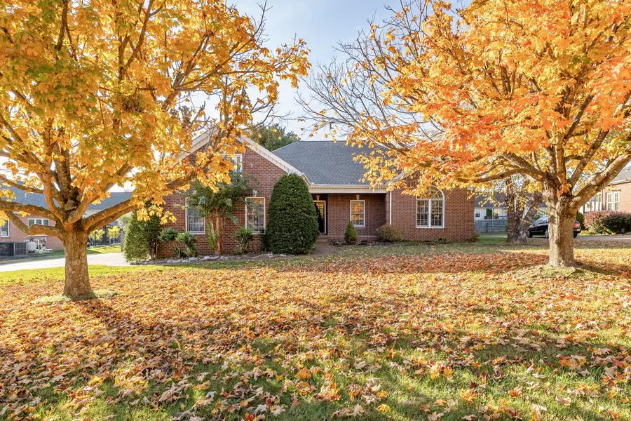 2749 New Port Royal Rd, Thompsons Station, TN 37179