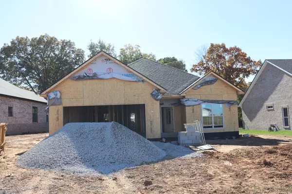 710 Southern Pine Trl, Clarksville, TN 37043