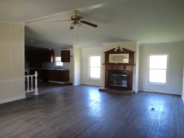 Waverly, TN 37185,152 Baker Ridge Rd