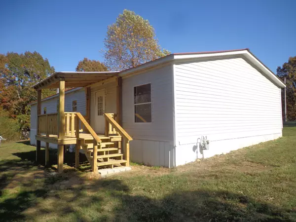 Waverly, TN 37185,152 Baker Ridge Rd