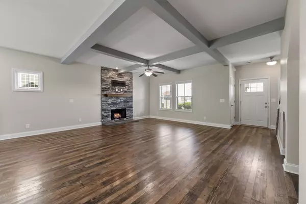 Clarksville, TN 37040,891 Terraceside Cir