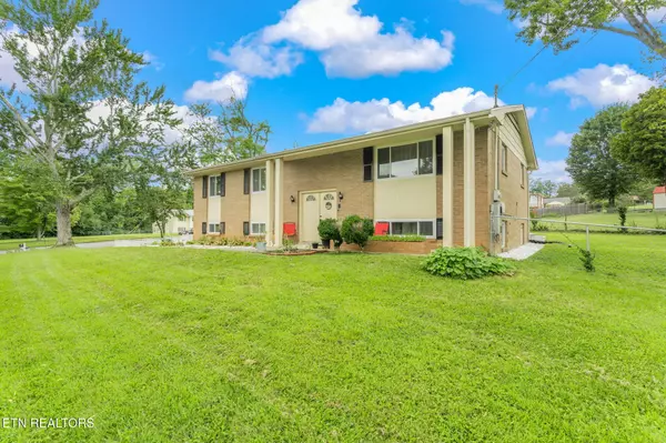 Knoxville, TN 37923,950 Ponder Rd