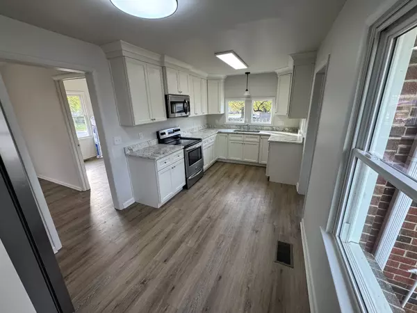 Lebanon, TN 37087,417 E Forrest Ave