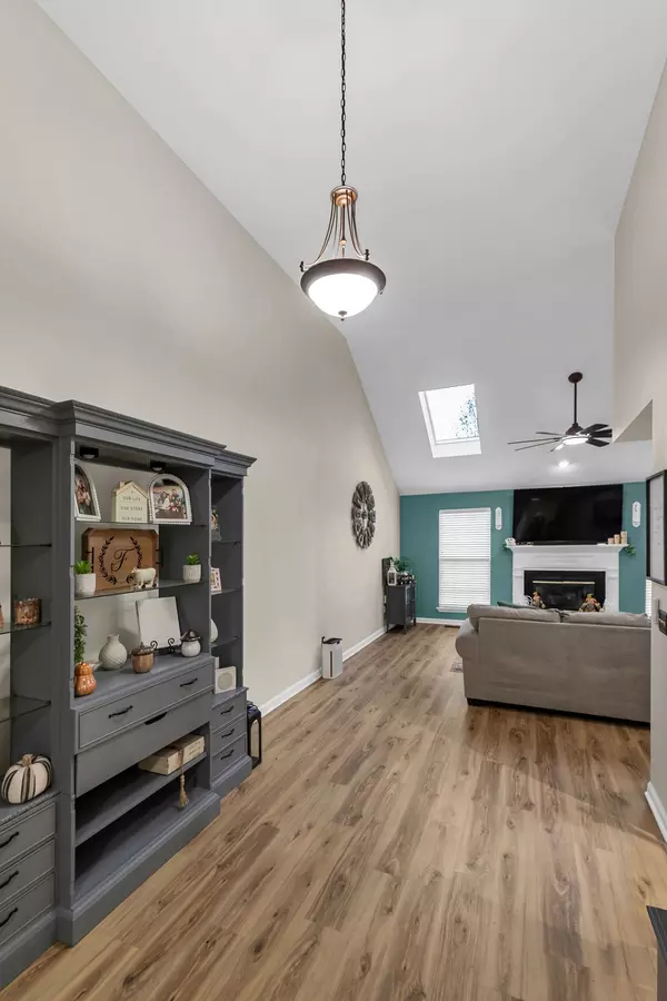 Antioch, TN 37013,5917 Banning Cir