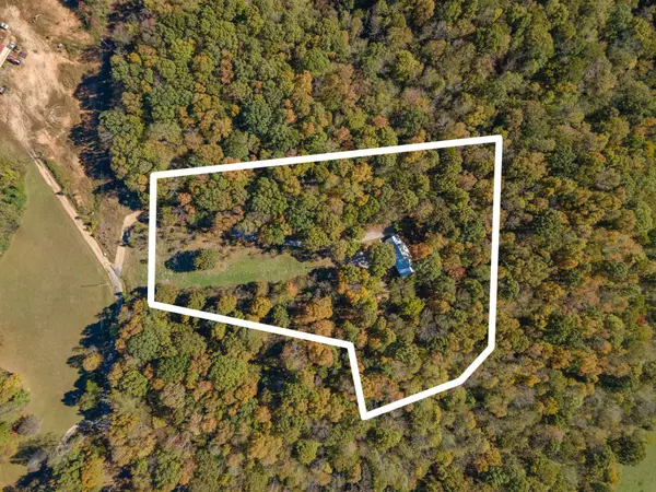 Centerville, TN 37033,8240 Charlie Brown Rd