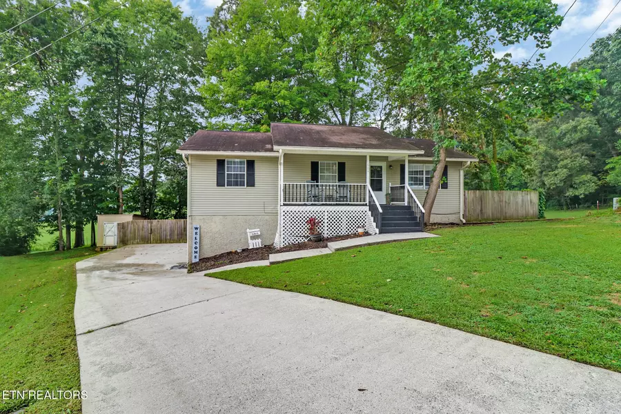 604 Bear Cub Lane, Clinton, TN 37716