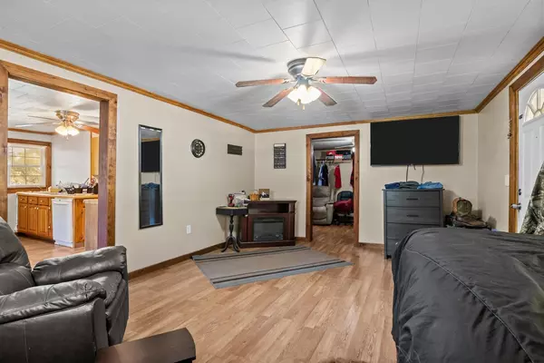 Camden, TN 38320,1645 Liberty Rd