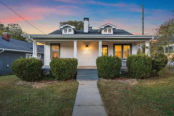 953 Sharpe Ave, Nashville, TN 37206