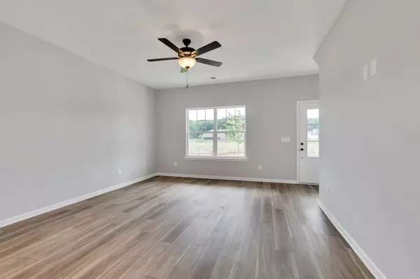 La Vergne, TN 37086,223 Hannah Lee Hill