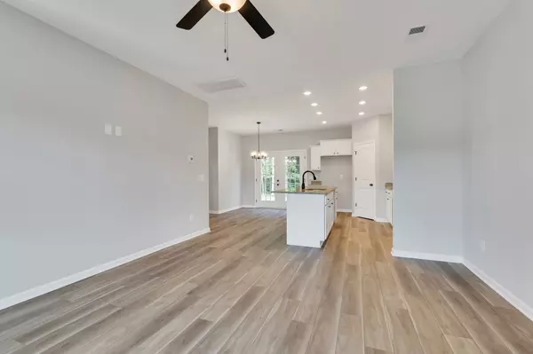 La Vergne, TN 37086,223 Hannah Lee Hill