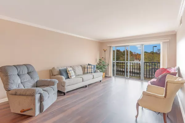 Hendersonville, TN 37075,200 Sanders Ferry Rd #2204