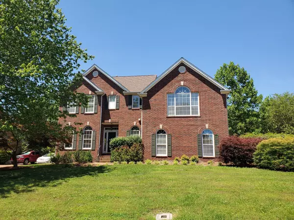 212 Dandridge Dr, Franklin, TN 37067