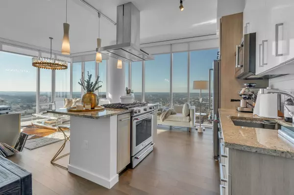 Nashville, TN 37219,515 Church St #4410