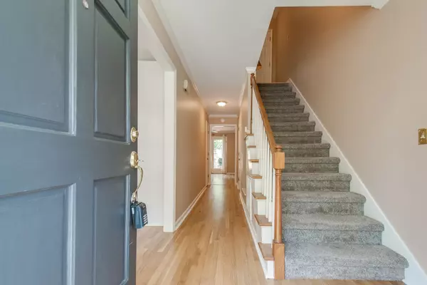 Nashville, TN 37212,2505B Belmont Blvd #B