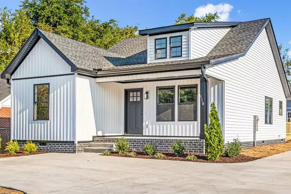 Gallatin, TN 37066,206 Ross Ave #110