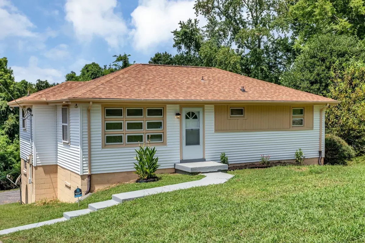 Nashville, TN 37214,2209 Maplecrest Dr