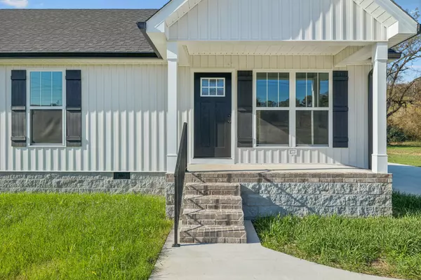 Pulaski, TN 38478,1566 Big Dry Creek Road