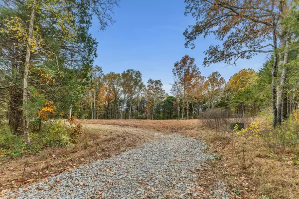 Murfreesboro, TN 37128,4136 Shores Rd