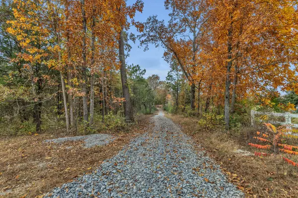 Murfreesboro, TN 37128,4136 Shores Rd