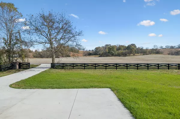 Pulaski, TN 38478,1578 Big Dry Creek Road