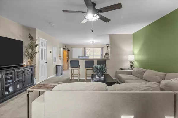 Fairview, TN 37062,7334 Planters Rd