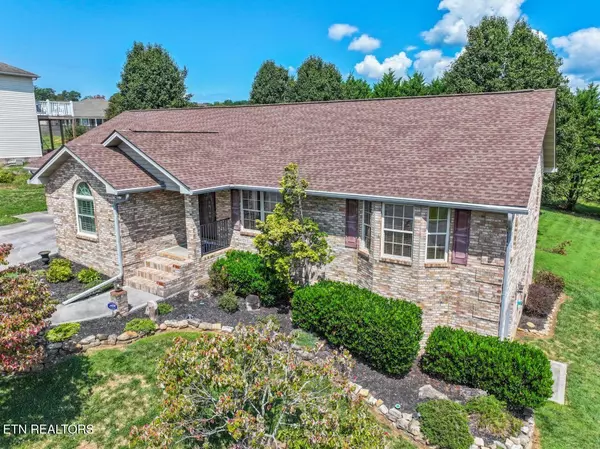 Seymour, TN 37865,525 Hills Gate Circle