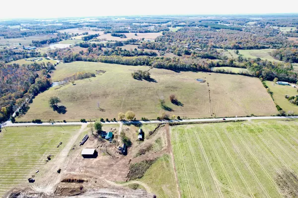 Summertown, TN 38483,1 Henryville Rd