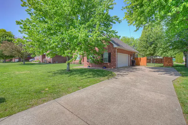 Murfreesboro, TN 37128,2006 Adonis Dr