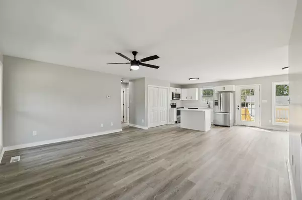 Columbia, TN 38401,2438 Sowell Mill Pike