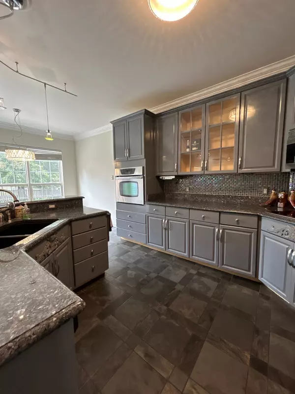 Franklin, TN 37067,322 Logans Cir