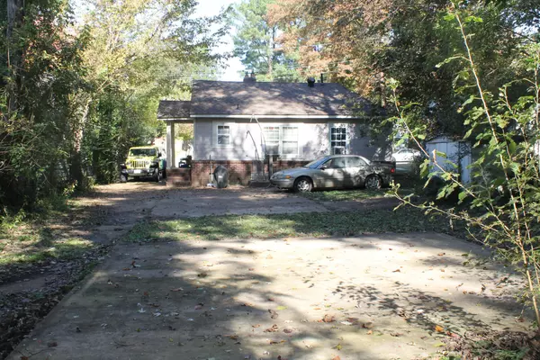 Jackson, TN 38301,516 Greenwood AVE