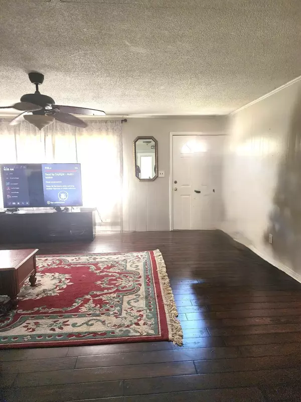 Savannah, TN 38372,655 E END DR