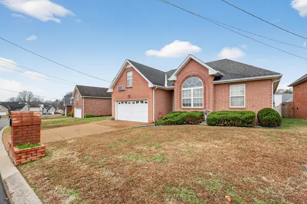 Hendersonville, TN 37075,116 Edgeview Dr