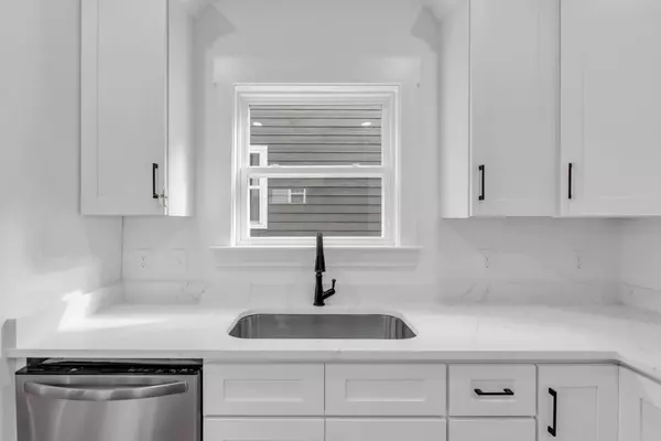 Chattanooga, TN 37405,727 Ladd Avenue